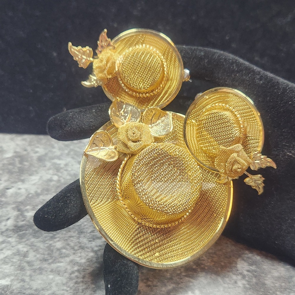 Vintage Gold Tone Mesh Sun Hat Brooch and Earrings Set Floral Garden Party